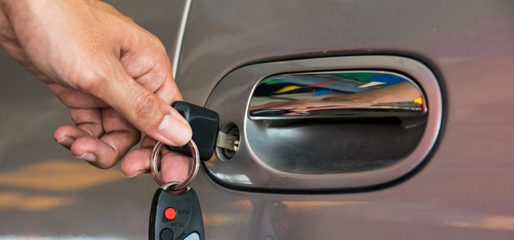 Car door lock repair in Villa Park