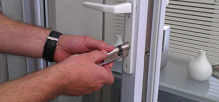 Commercial Door Lock Repair in Villa Park
