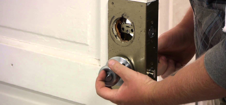 Home Lock Change in Villa Park